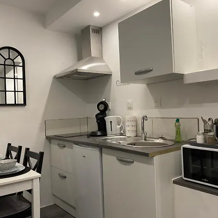 Superbe F2 Proche Centre Apartment *