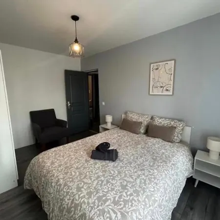 Superbe F2 Proche Centre Apartment *